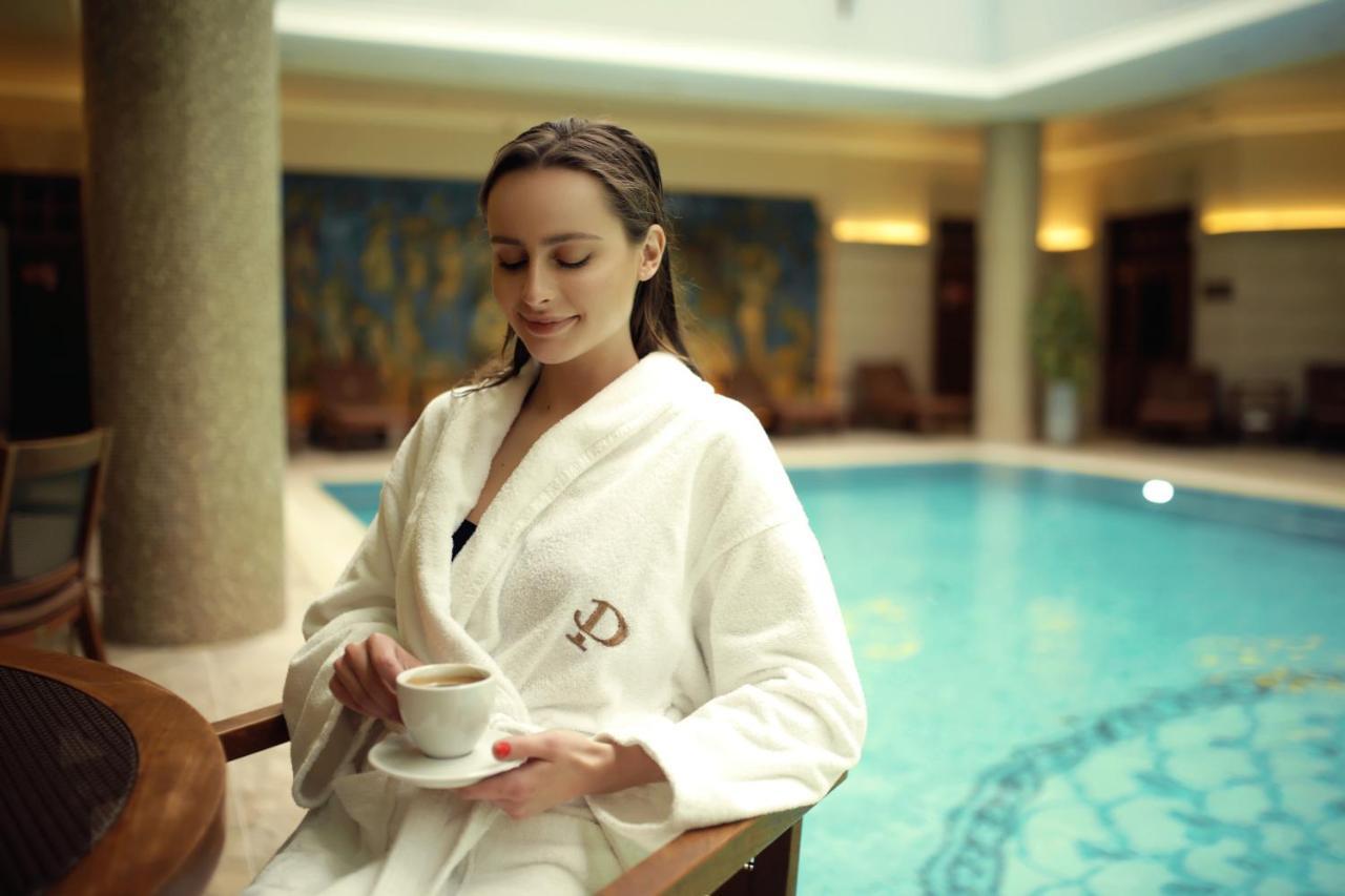 พรีเมียร์ พาเลส Hotel เคียฟ ภายนอก รูปภาพ